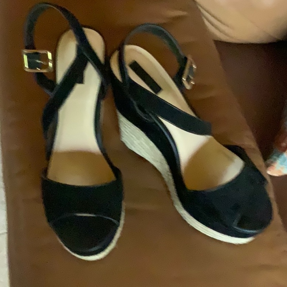 Espadrille platforms
